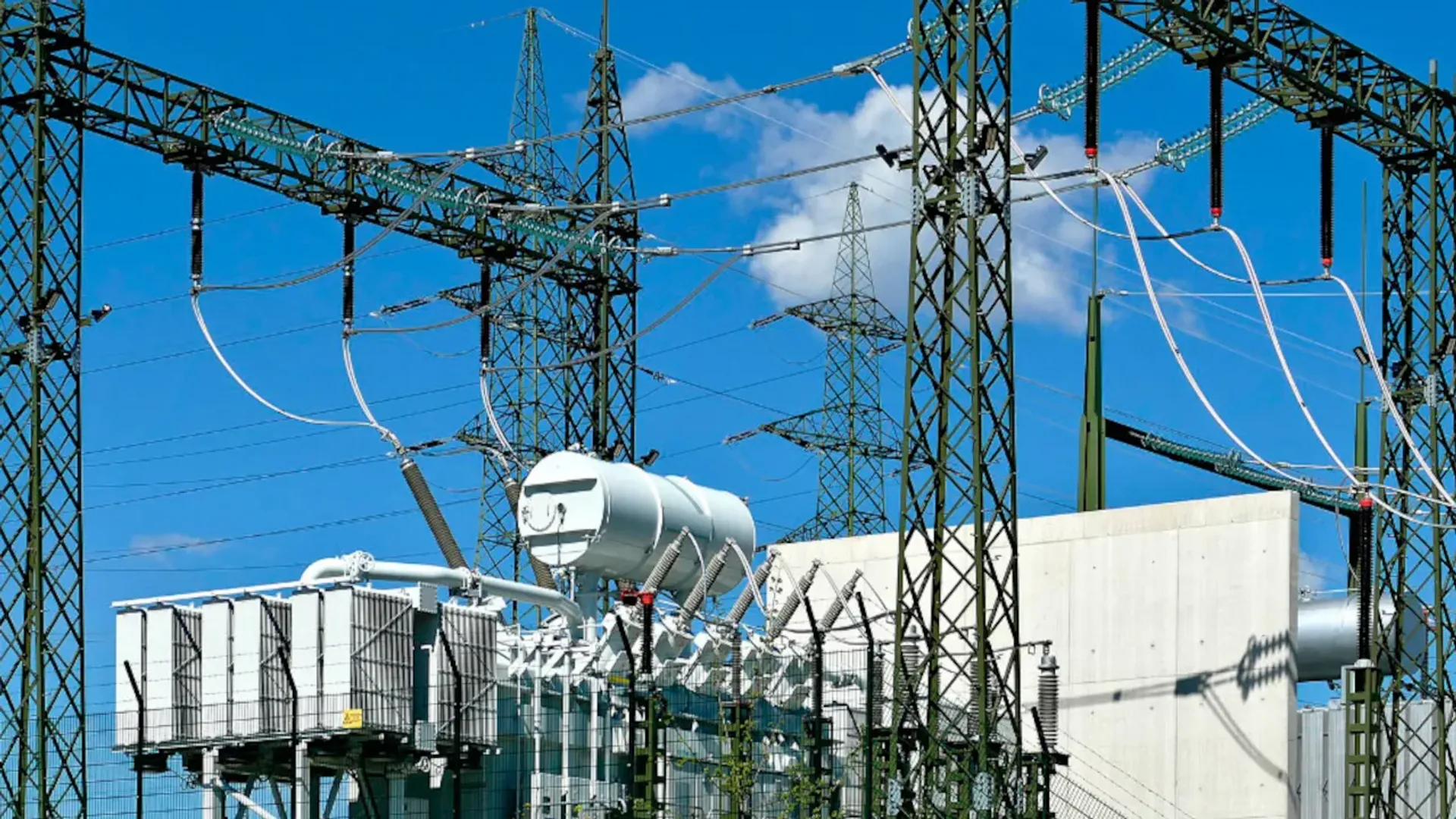 Subestação de alta tensão